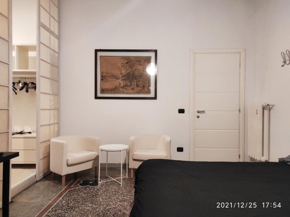 Locazione Turistica San Giovanni, Via Voghera Rome Buitenkant foto